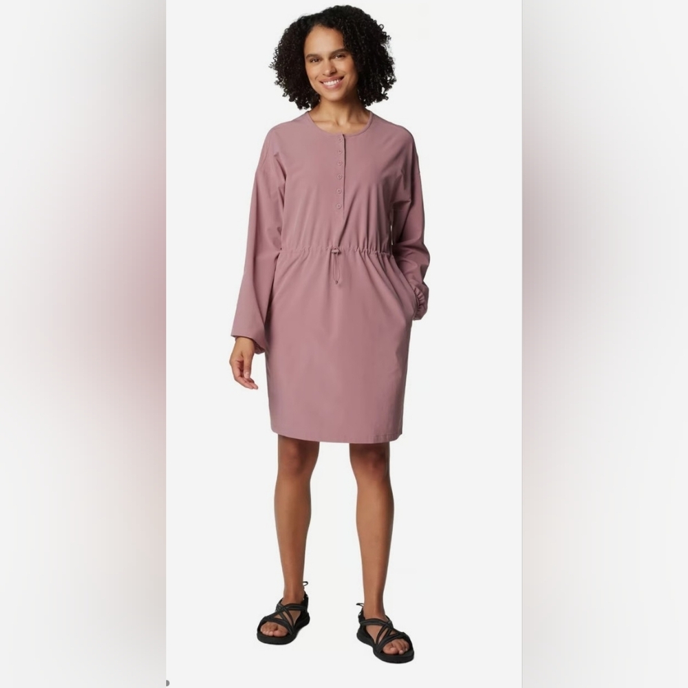 New Columbia Boundless Avenue Dress - Picture 14 of 15